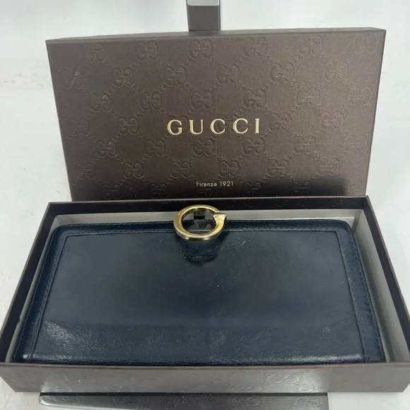 Gucci Wallet - Picture 8 of 11